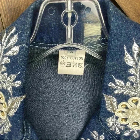 Vintage 80s Denim Jean Jacket Embroidered Double Breasted Acid Wash Size… - Picture 7 of 10